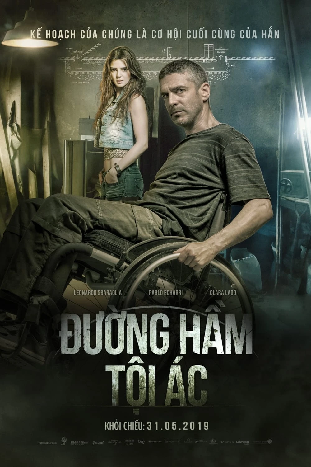 Xem phim Đường Hầm Tội Ác - At the End of the Tunnel