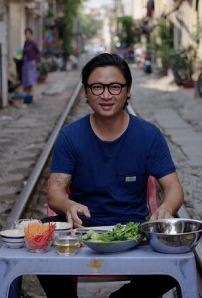 Xem phim Luke Nguyễn Trên Chuyến Tàu Bắc Nam - Luke Nguyen's Railway Vietnam