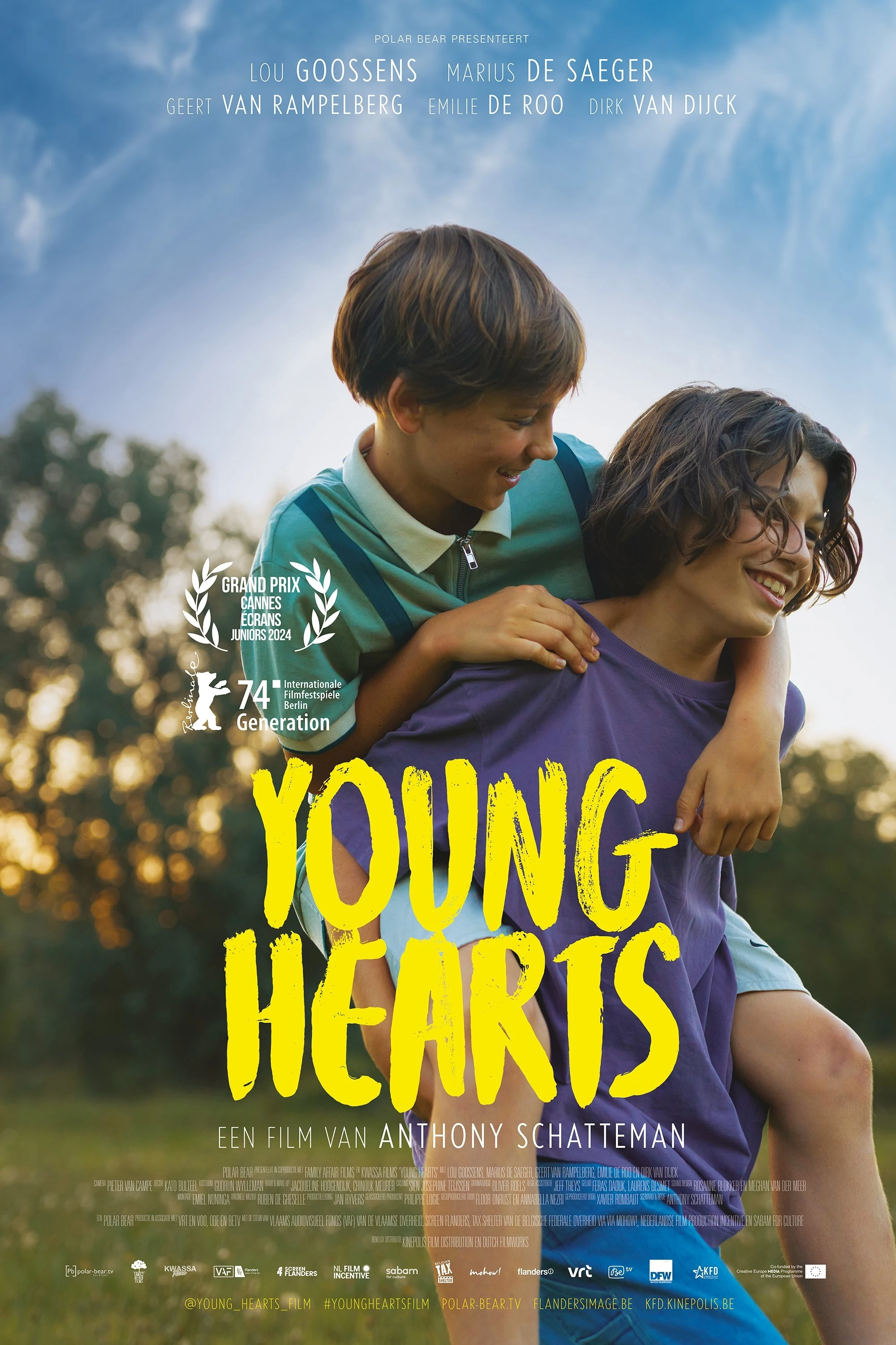 Xem phim Những Trái Tim Trẻ Trung - Young Hearts